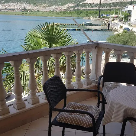 Damic * Ploce (Dubrovnik-Neretva)